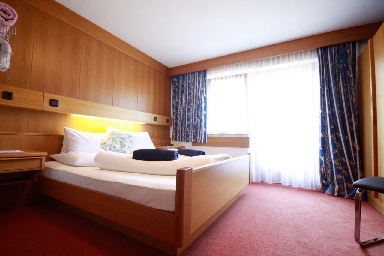 Privatzimmer Kammerlander Neukirchen am Großvenediger Екстериор снимка